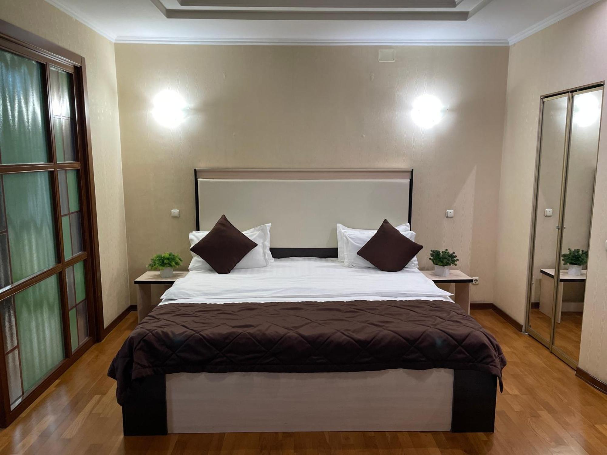 Apart Hotel Keremet Almaty Exterior foto